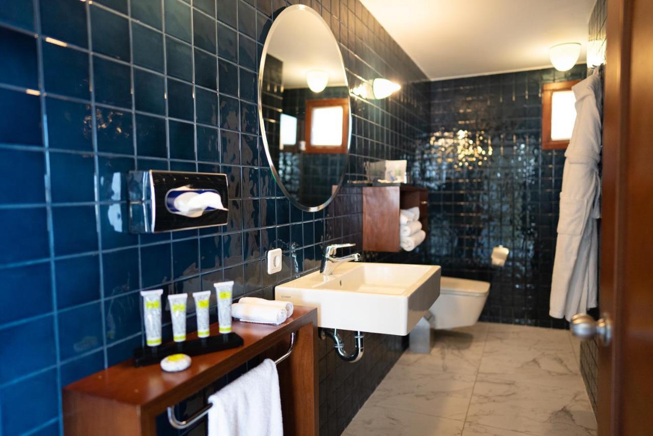 No81 Hotel Golturkbuku Ngoại thất bức ảnh