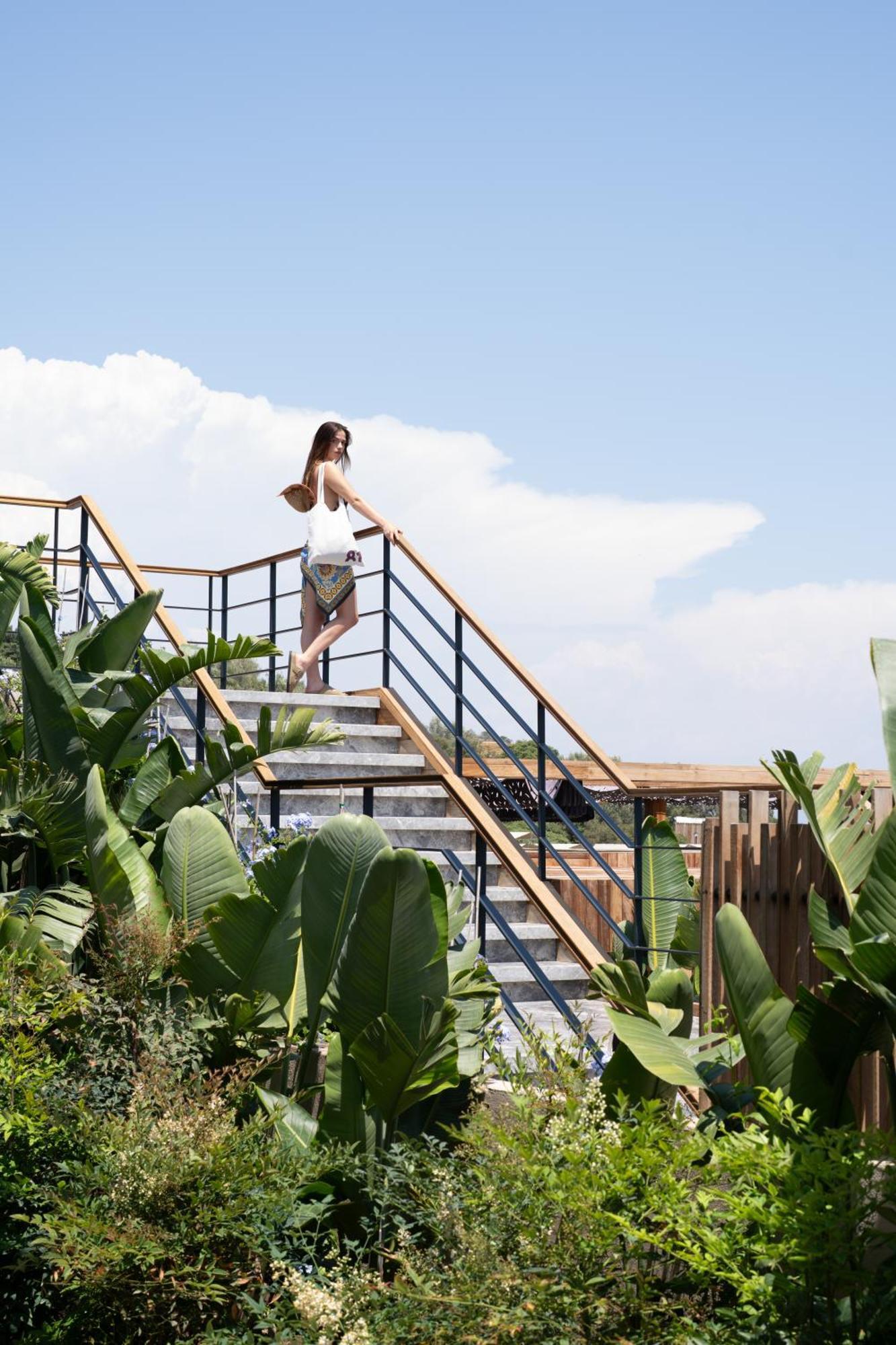 No81 Hotel Golturkbuku Ngoại thất bức ảnh